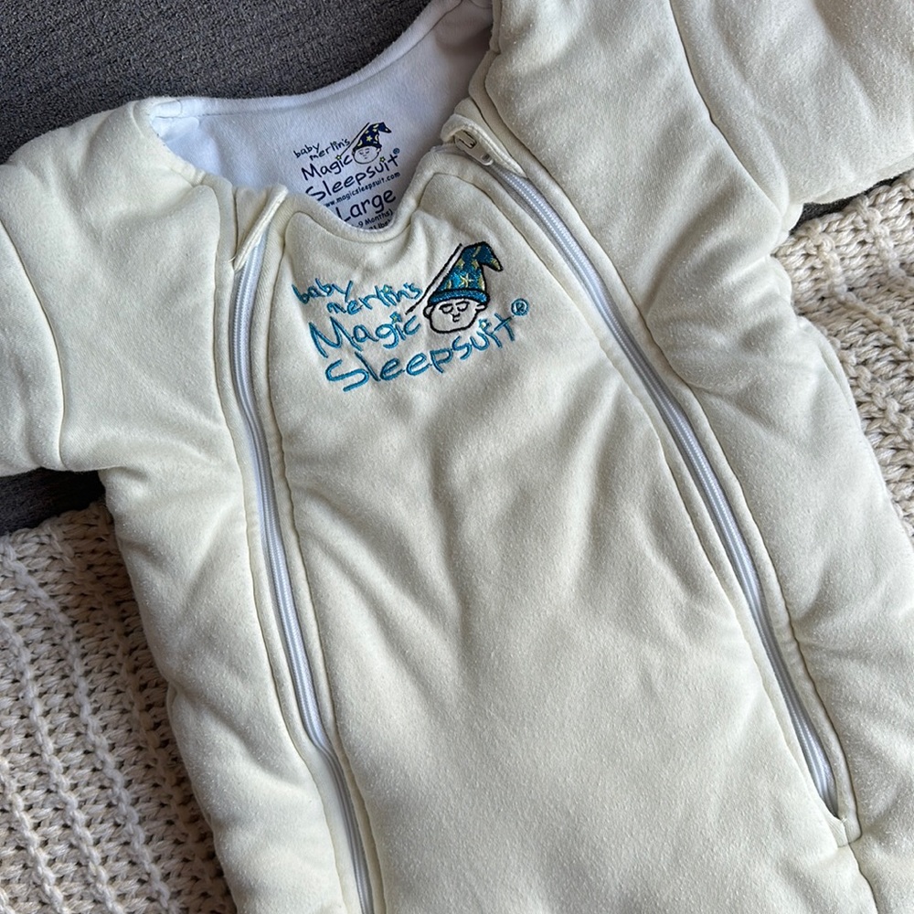 Baby merlin magic sleep suit size 6-9 months